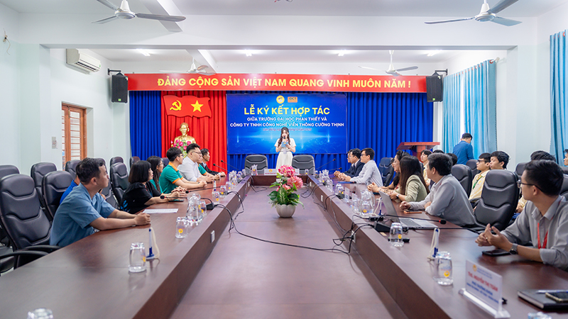 Toàn cảnh buổi Lễ ký kết